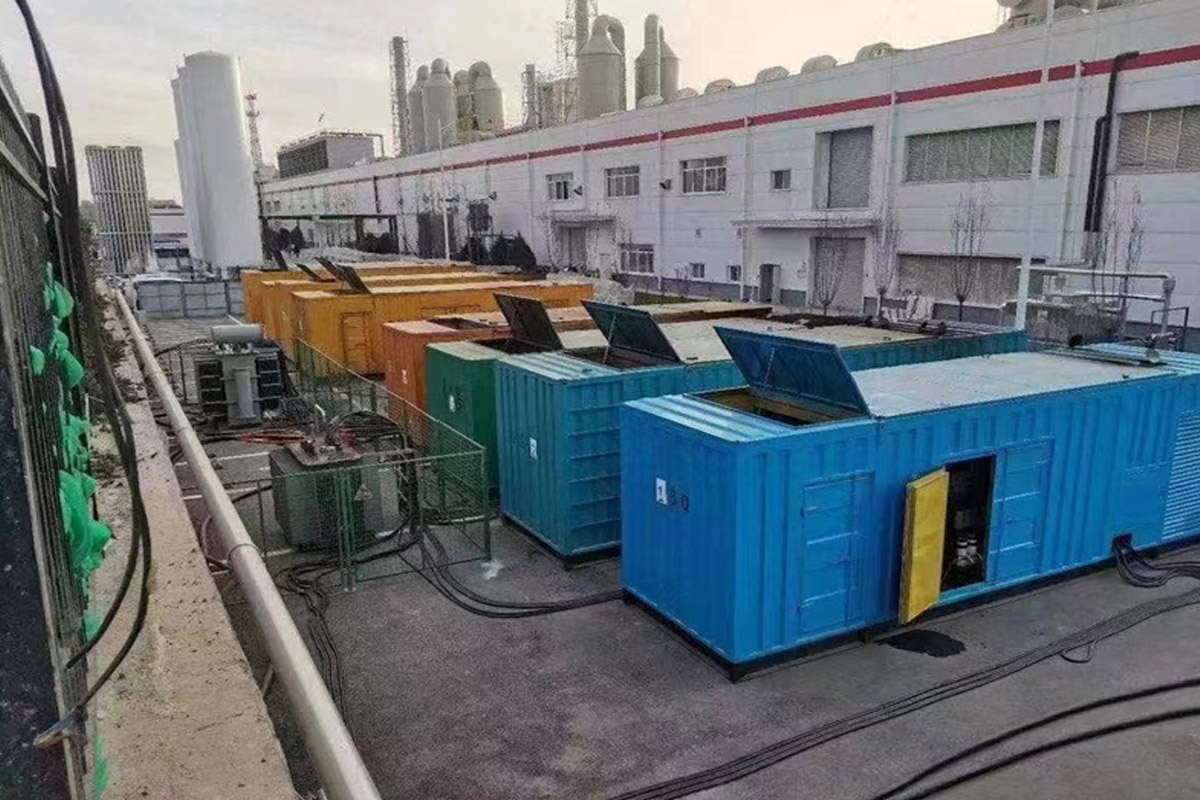 秦淮发电机租赁施工现场